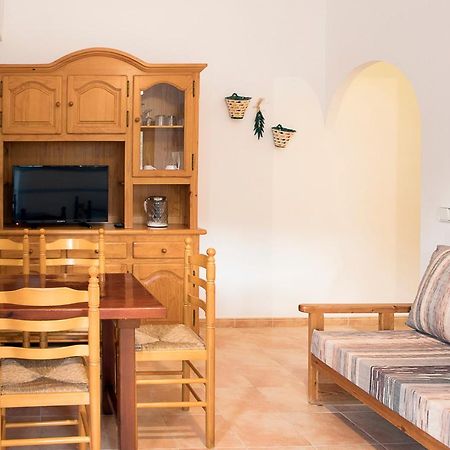 Apartamentos Molina 9-10-11 埃斯卡洛 外观 照片