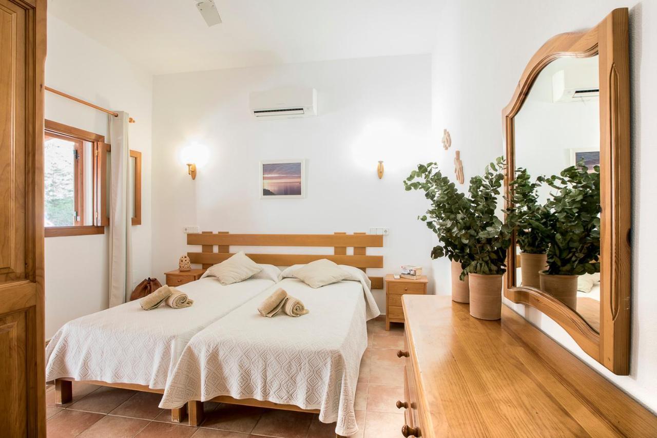 Apartamentos Molina 9-10-11 埃斯卡洛 外观 照片