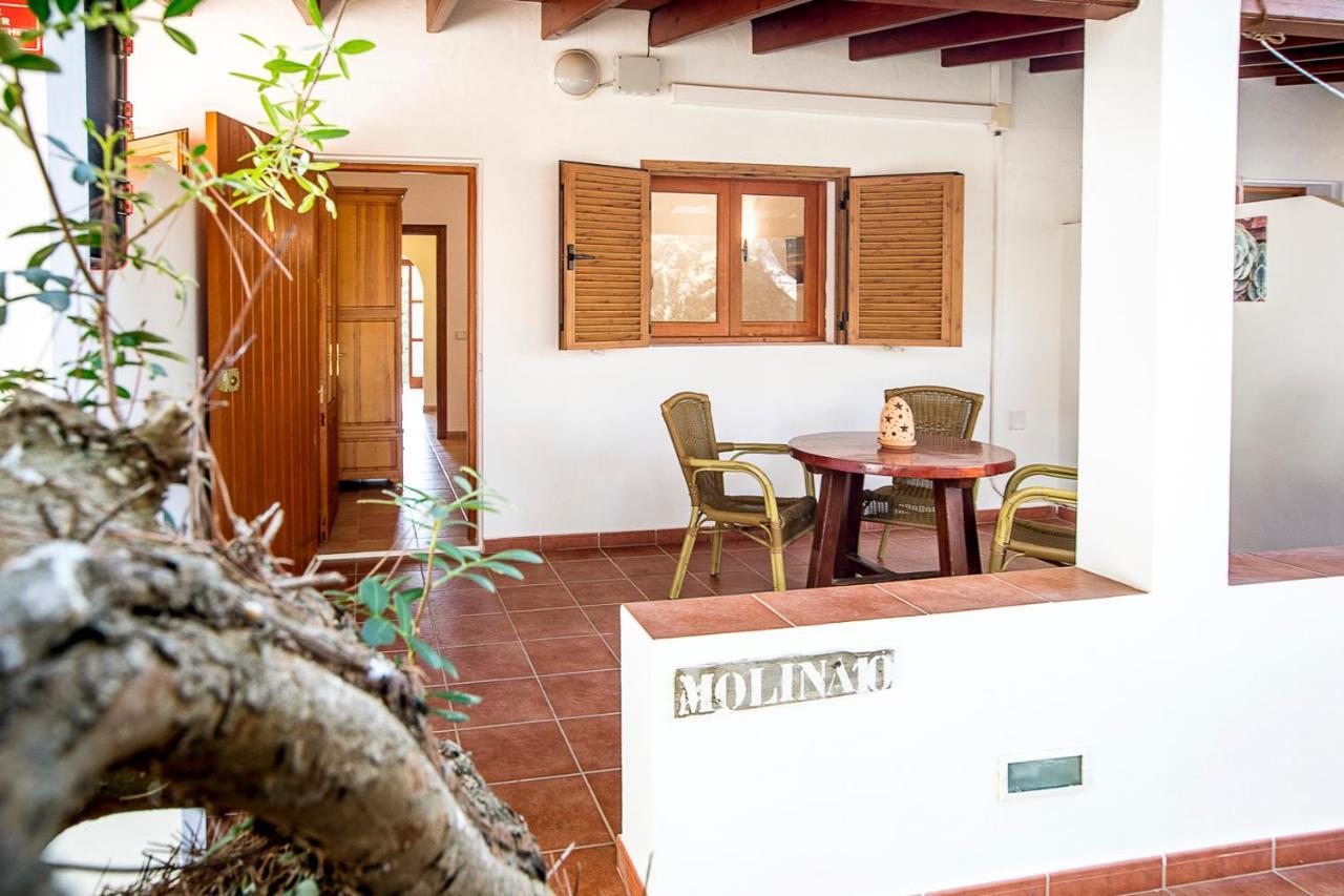 Apartamentos Molina 9-10-11 埃斯卡洛 外观 照片