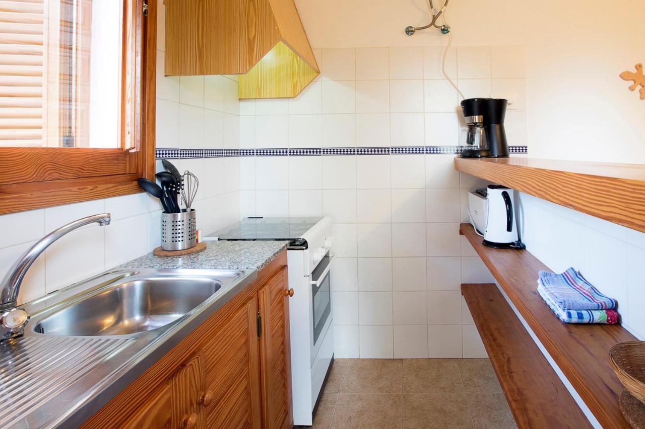 Apartamentos Molina 9-10-11 埃斯卡洛 外观 照片