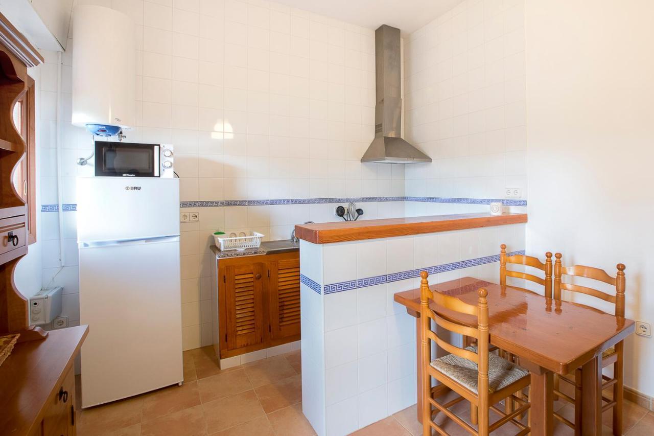 Apartamentos Molina 9-10-11 埃斯卡洛 外观 照片